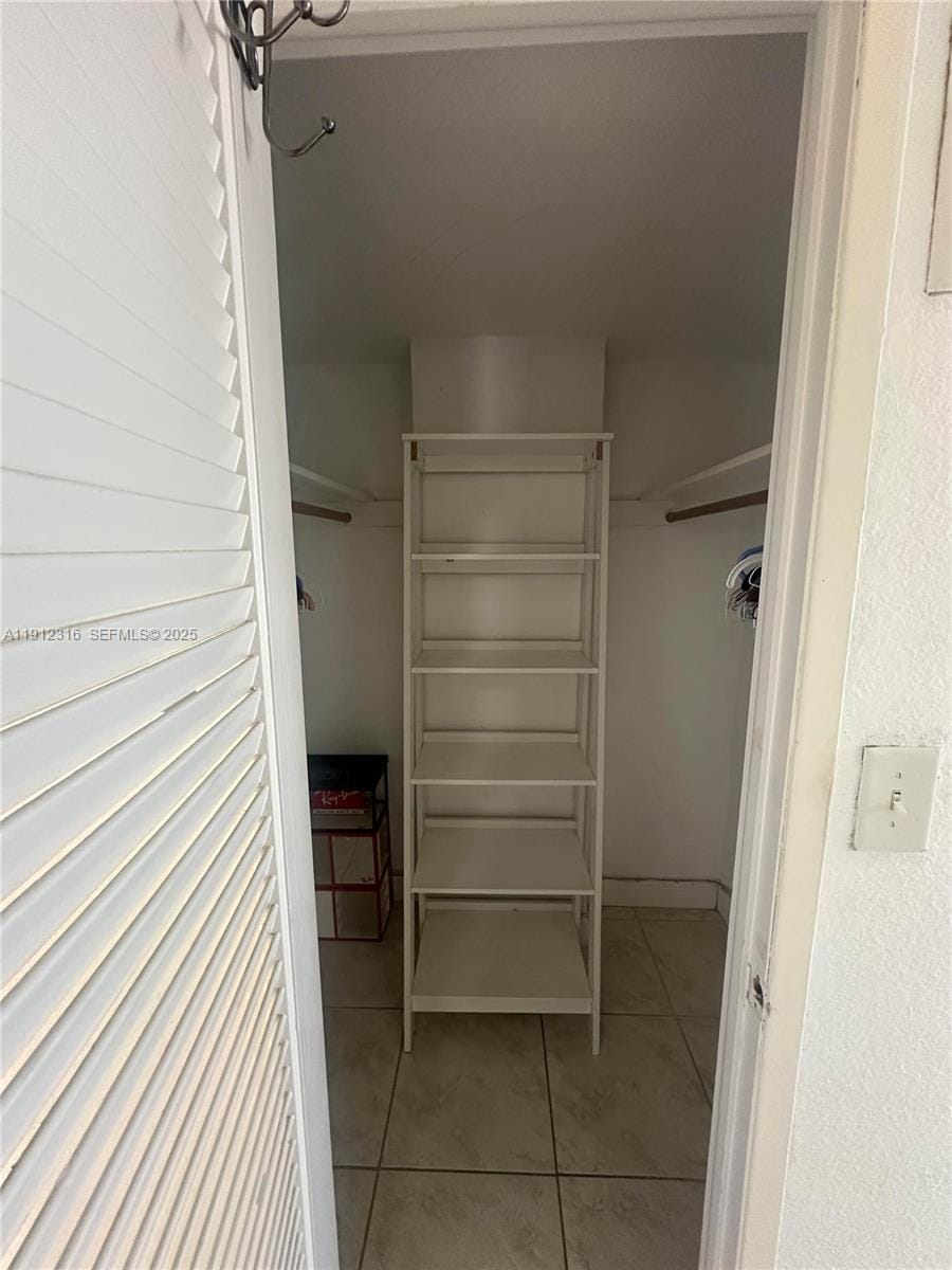 19390 Collins Avenue 1019 — photo 11