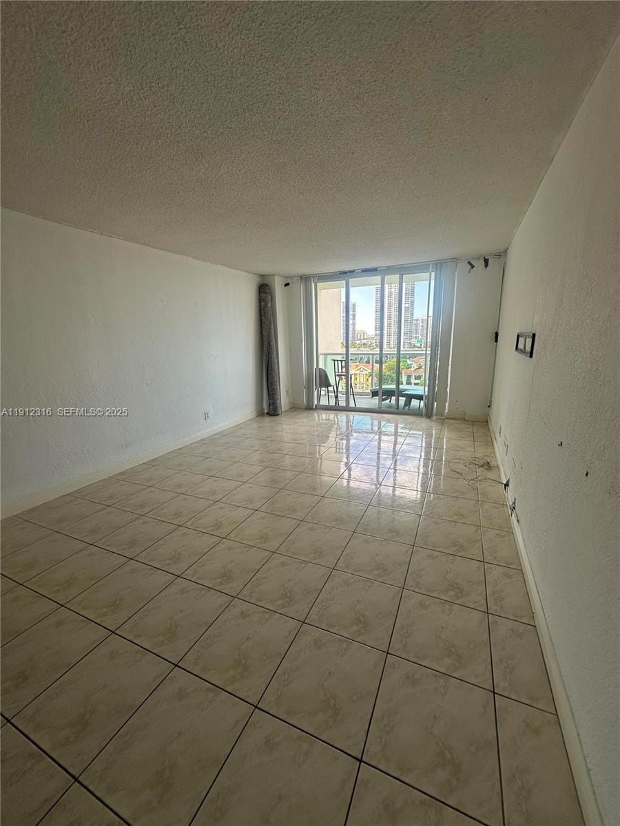 19390 Collins Avenue 1019, Sunny Isles Beach, FL 33160 photo 13