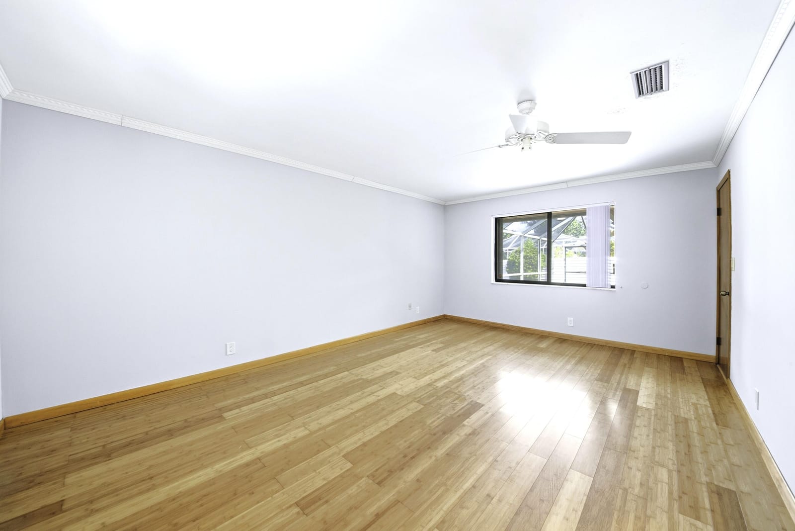309 SE 4th Street — photo 12