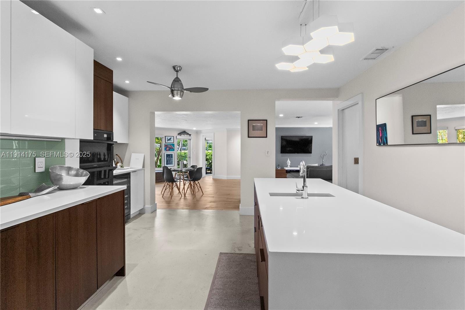 3460 NE 17th Way, Oakland Park, FL 33334 photo 13