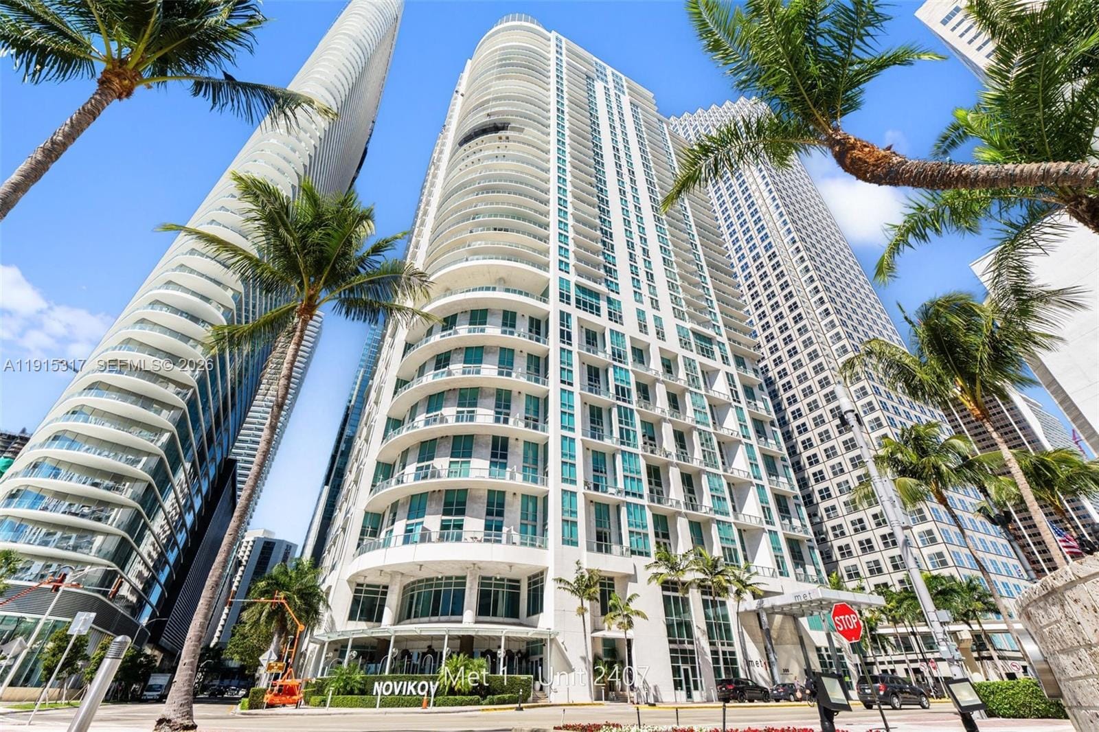 300 S Biscayne Boulevard T-2407 — photo 2