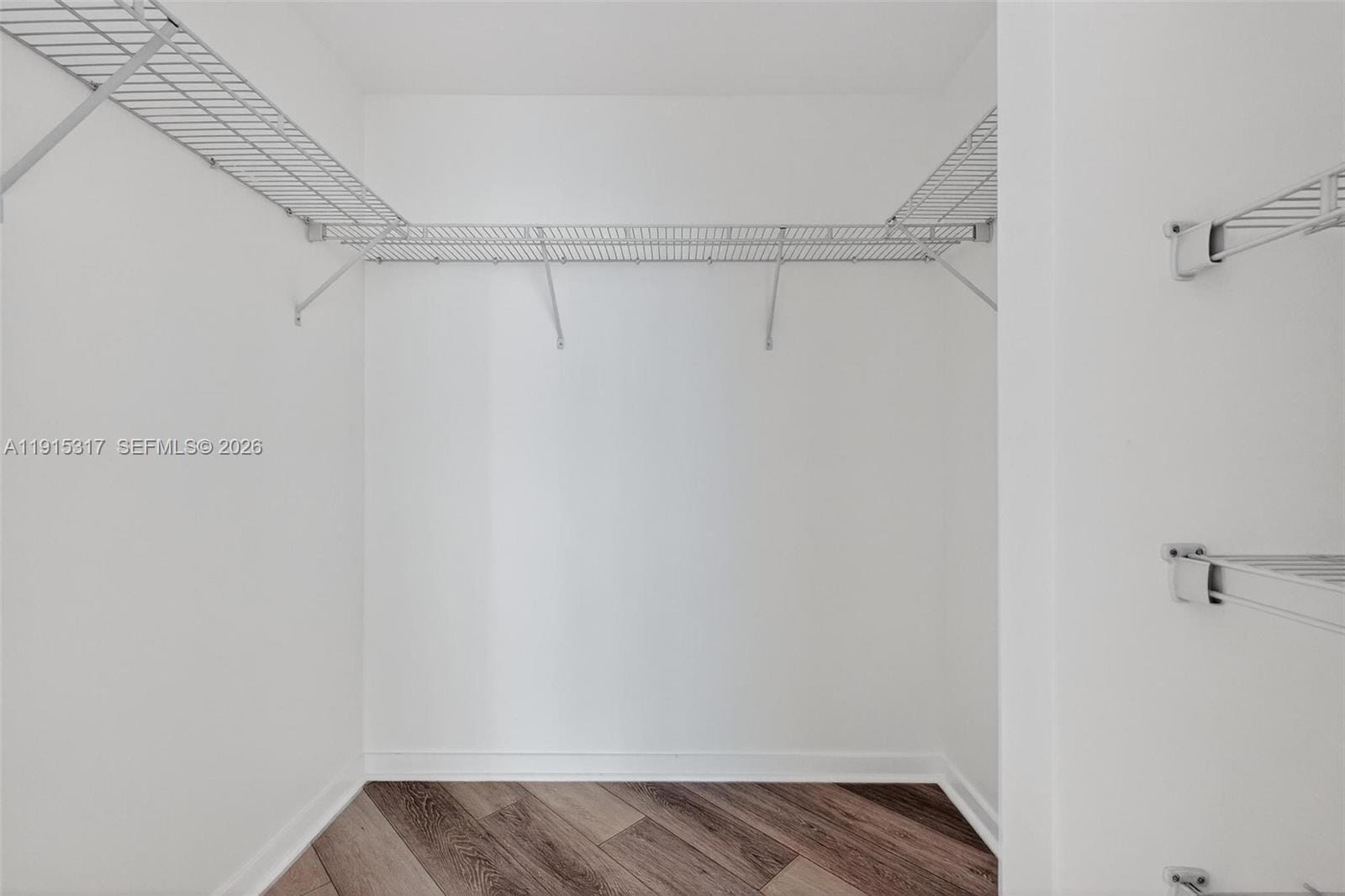300 S Biscayne Boulevard T-2407, Miami, FL 33131 photo 30