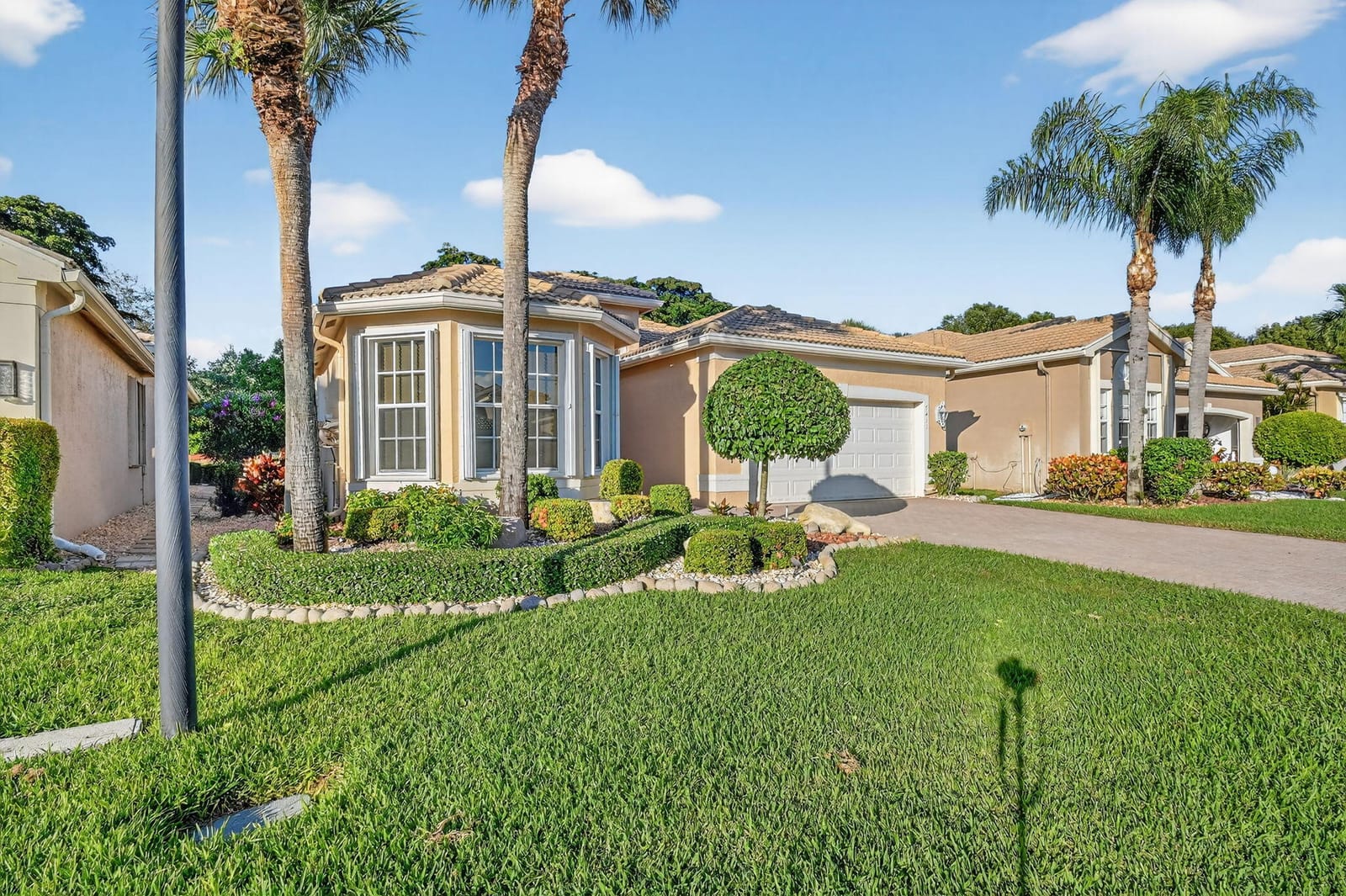 7411 Maple Ridge Trail, Boynton Beach, FL 33437 photo 2