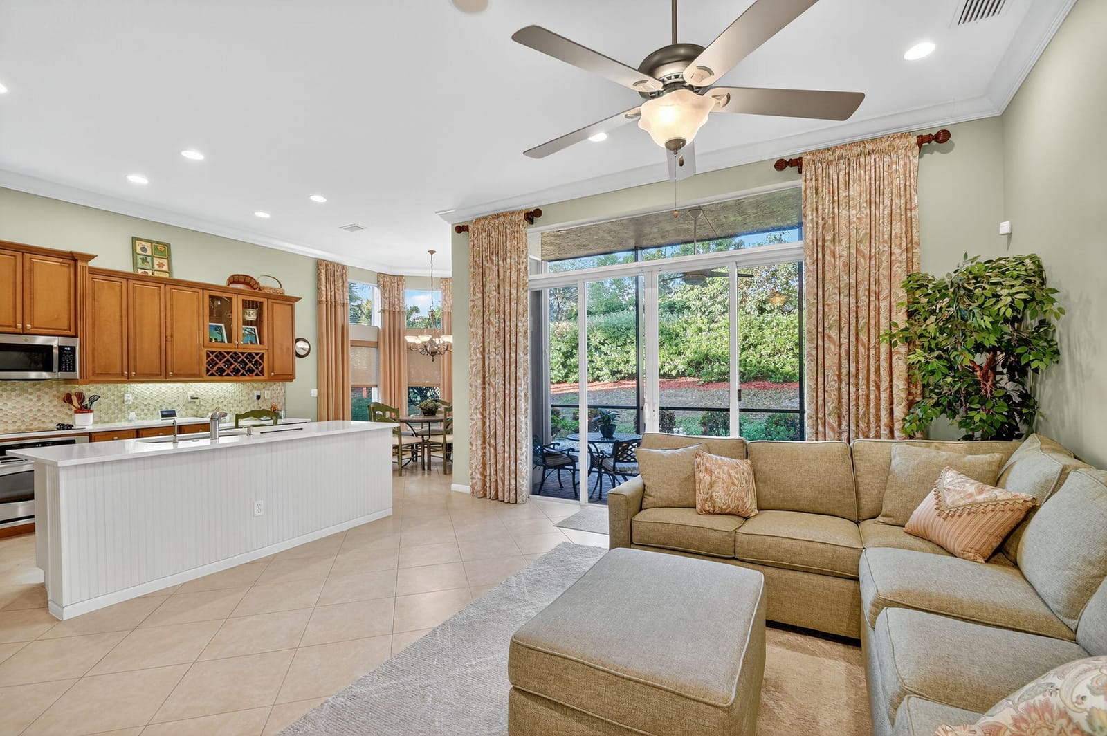 7411 Maple Ridge Trail, Boynton Beach, FL 33437 photo 19