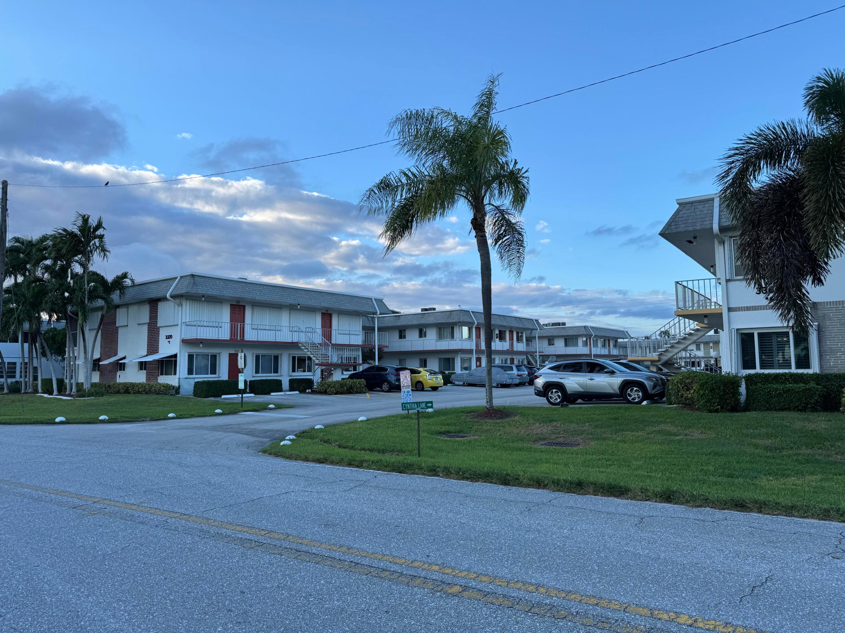 3362 Cynthia Lane 107, Lake Worth Beach, FL 33461, Lake Worth Beach