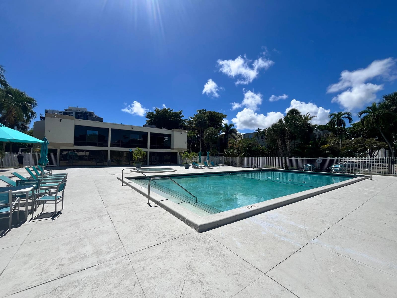 20401 NE 30th Avenue 116-8, Aventura, FL 33180 photo 5