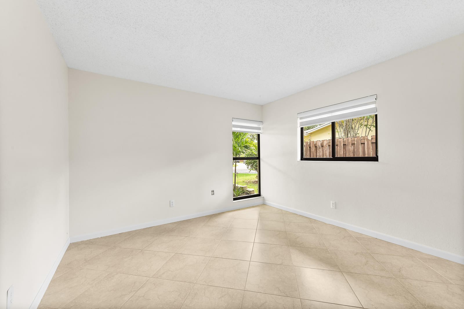 1620 NW 118th Avenue, Pembroke Pines, FL 33026 photo 20