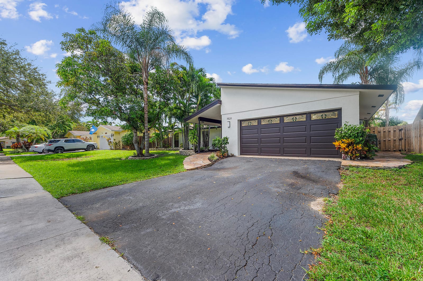 1620 NW 118th Avenue, Pembroke Pines, FL 33026 photo 4