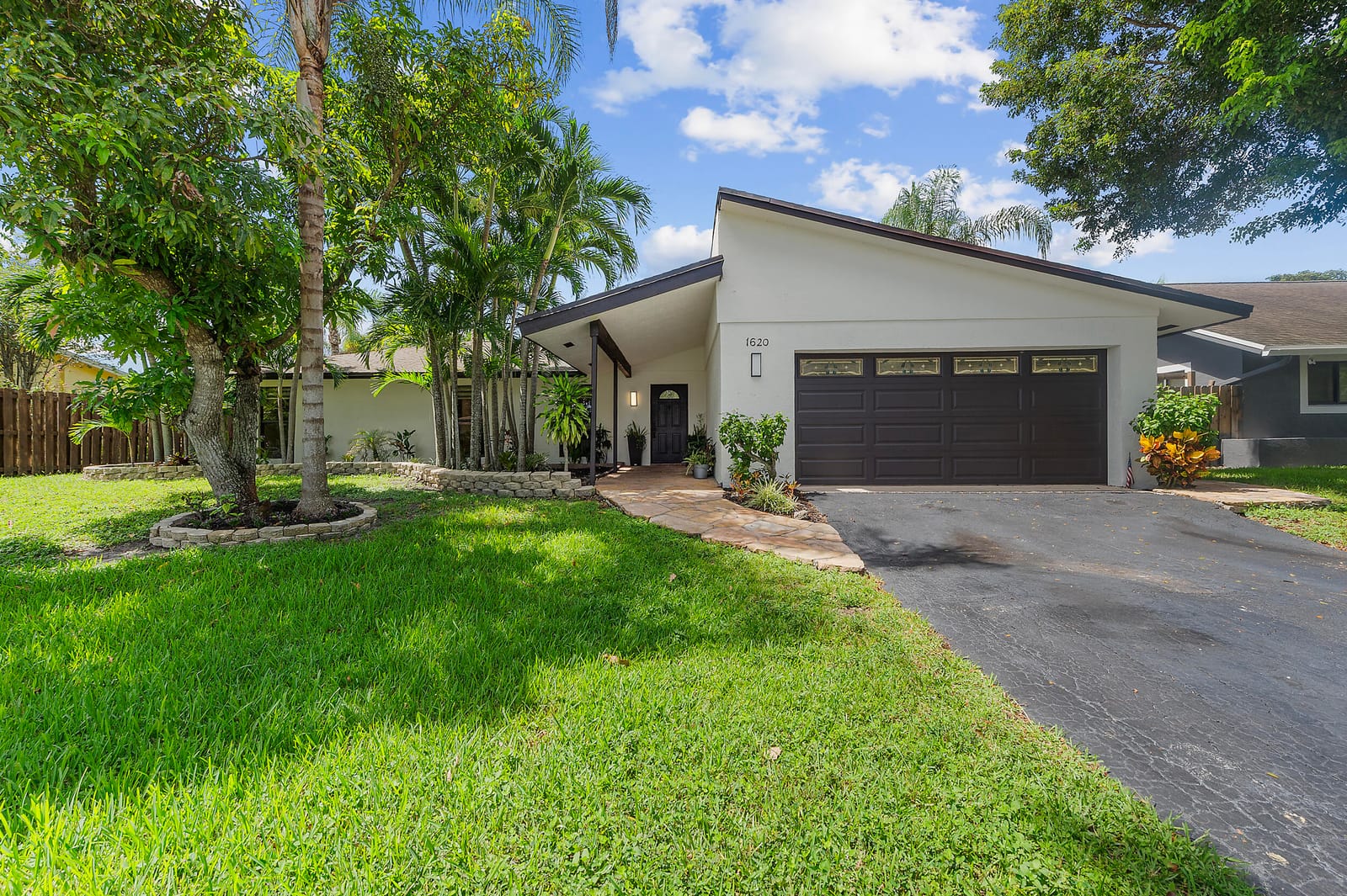 1620 NW 118th Avenue, Pembroke Pines, FL 33026 photo 5