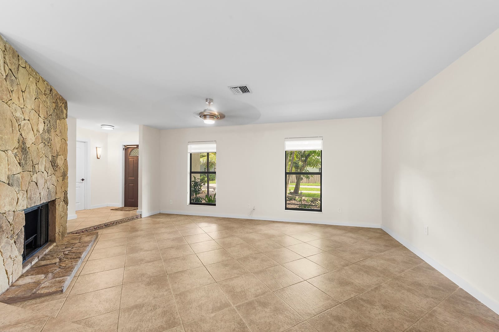 1620 NW 118th Avenue, Pembroke Pines, FL 33026 photo 9