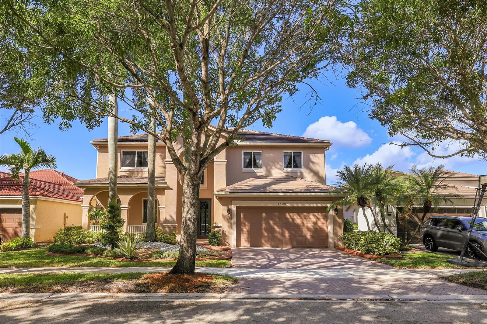 1020 Lavender Circle — photo 3