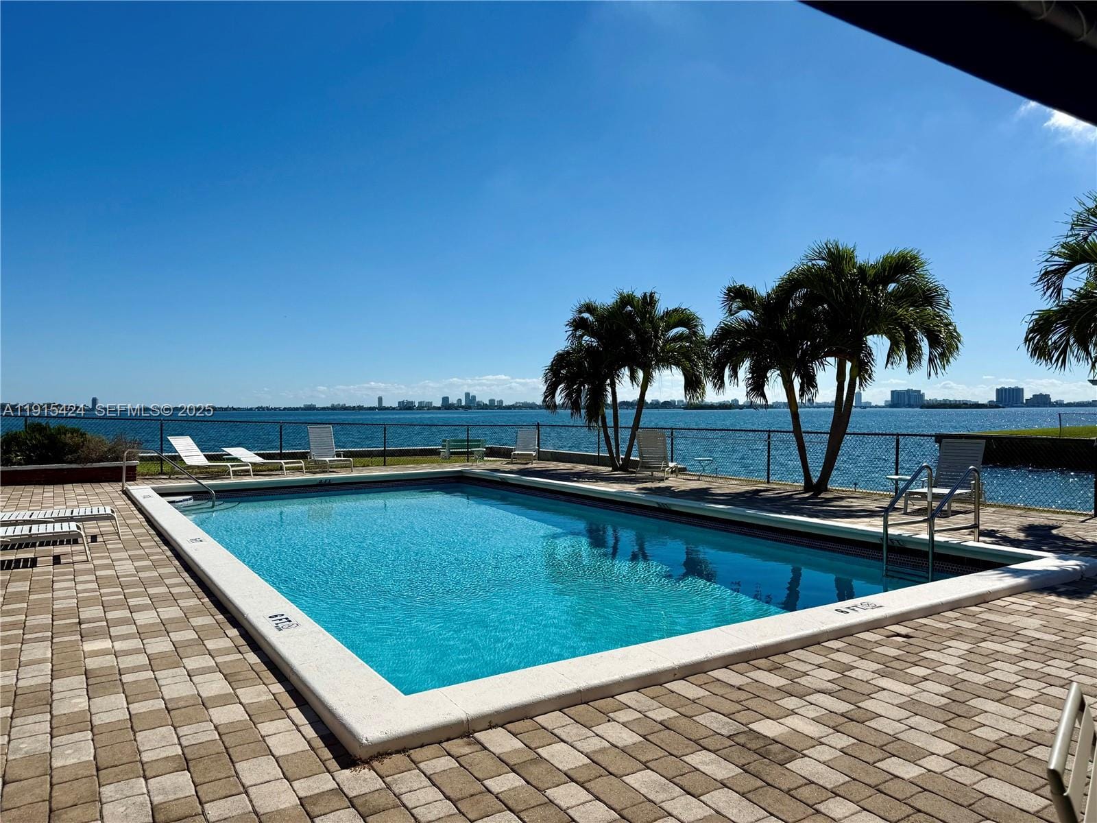 1700 NE 105th Street 412, Miami Shores, FL 33138 photo 16