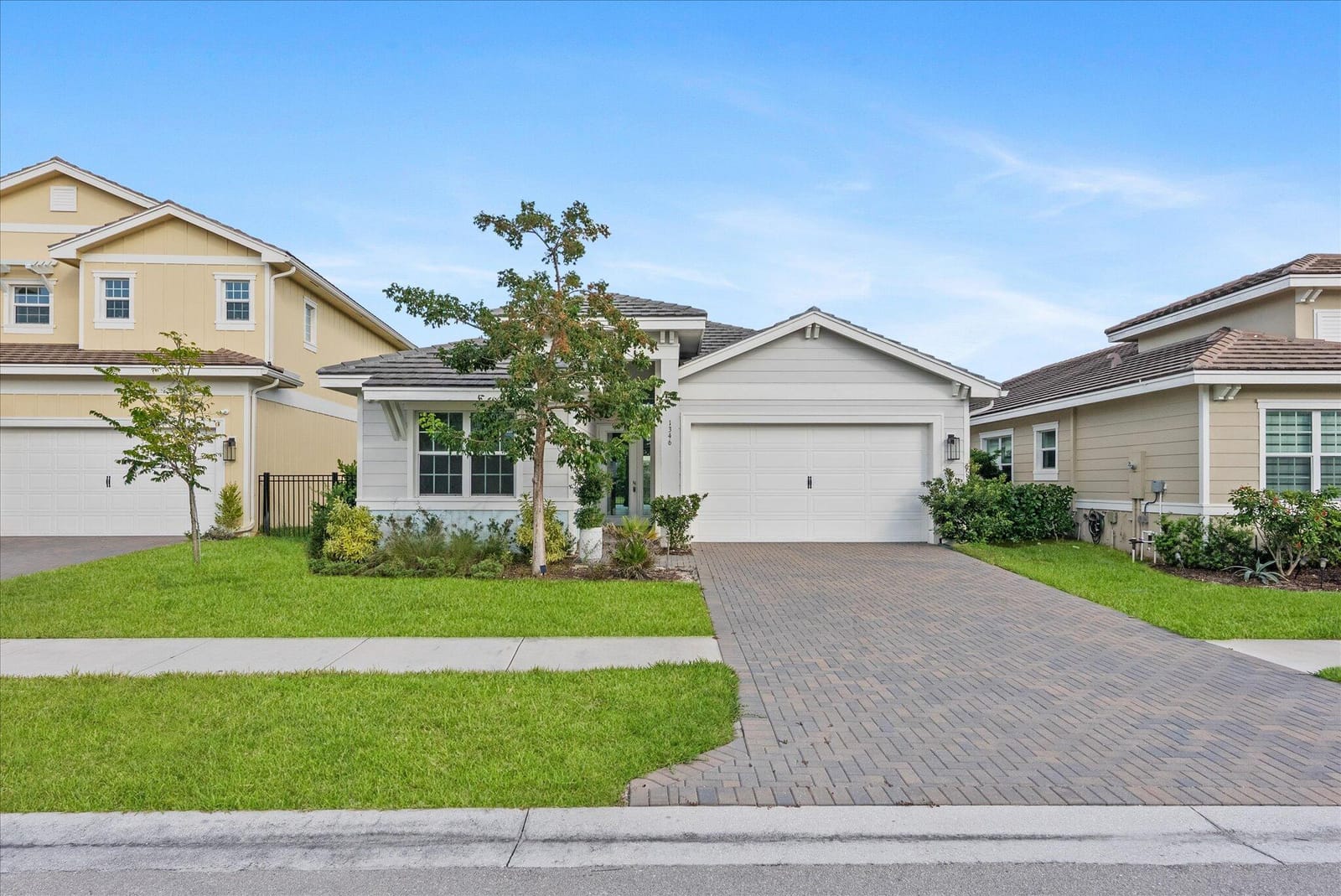 1346 Harvester Crossing — photo 2