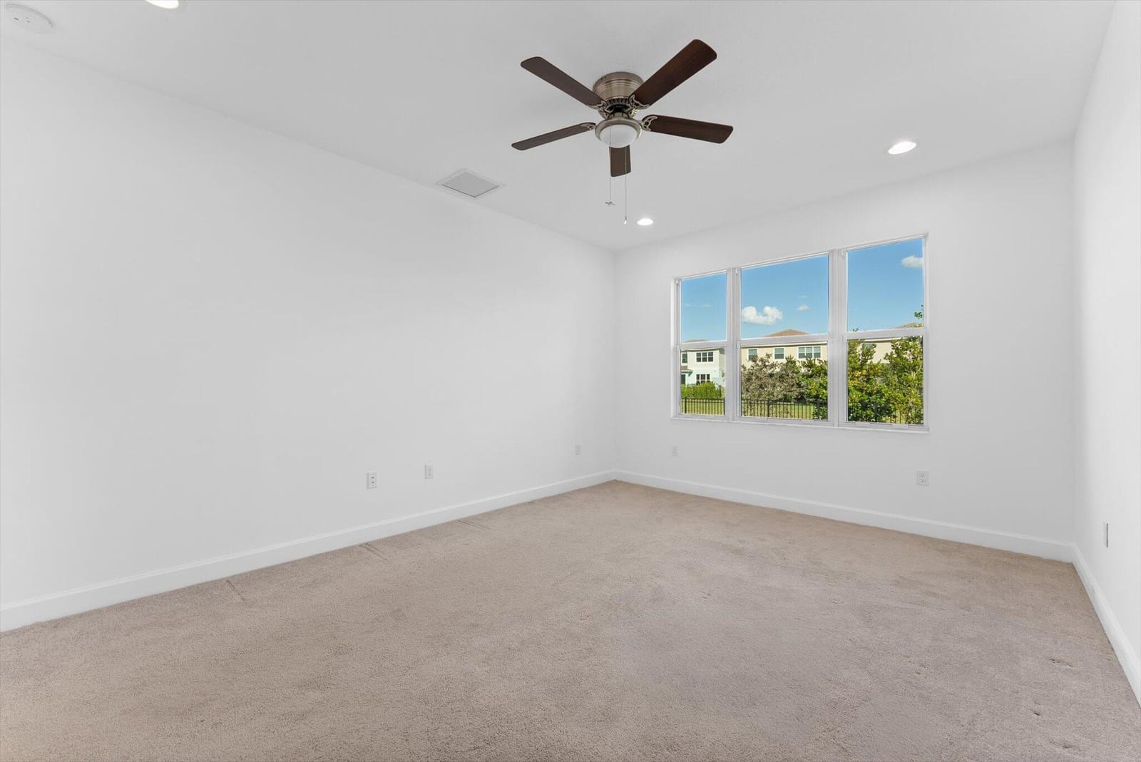 1346 Harvester Crossing — photo 12