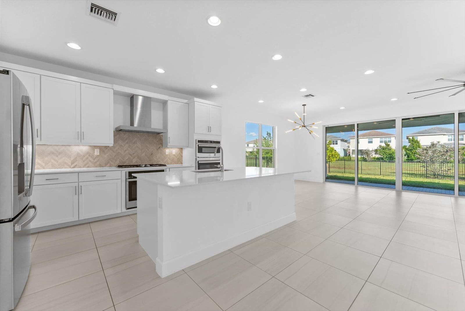 1346 Harvester Crossing — photo 4