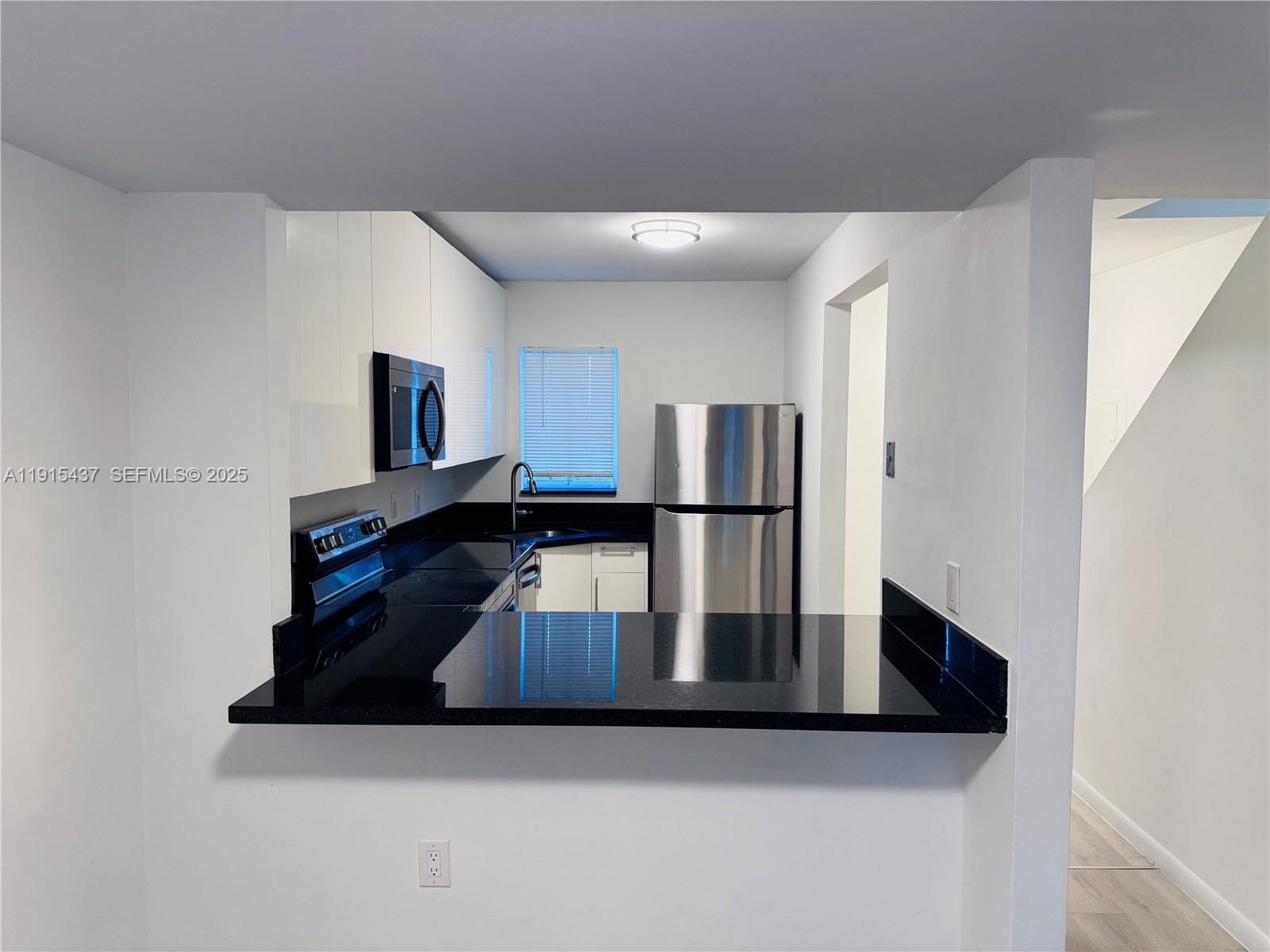 2660 W 76th Street 207, Hialeah, FL 33016