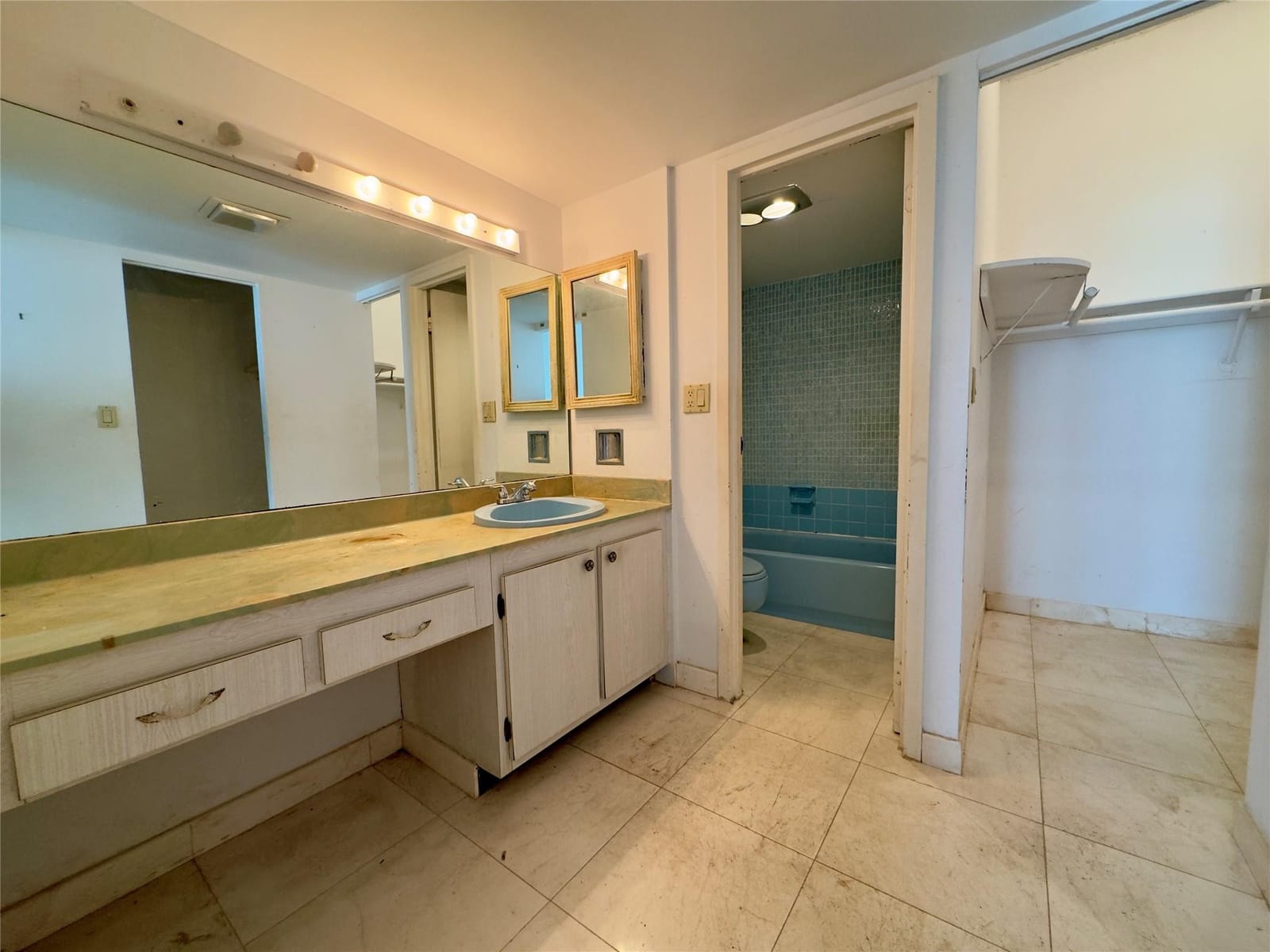 100 Bayview Drive PH28 — photo 10
