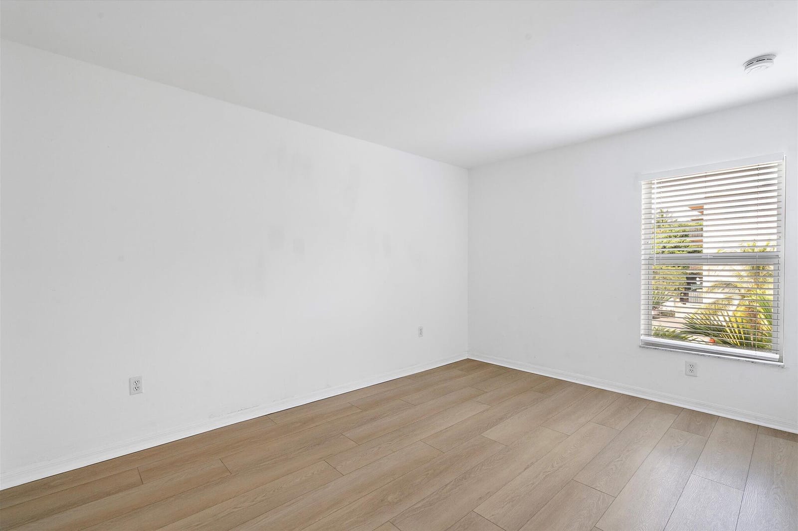 2138 SW 6th Street 301, Miami, FL 33135 photo 13