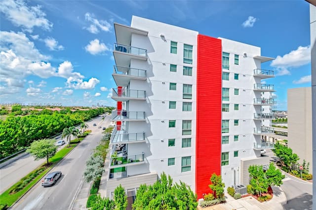 7661 NW 107th Avenue 514, sold in Midtown Doral, Doral, FL
