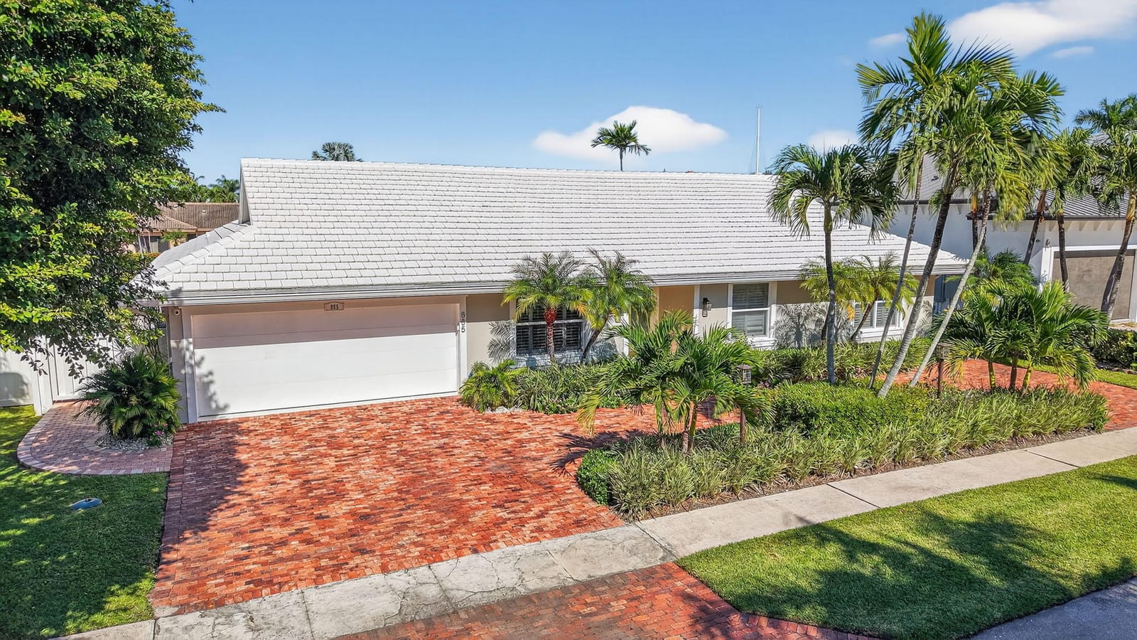 885 Nafa Drive, Boca Raton, FL 33487 photo 1
