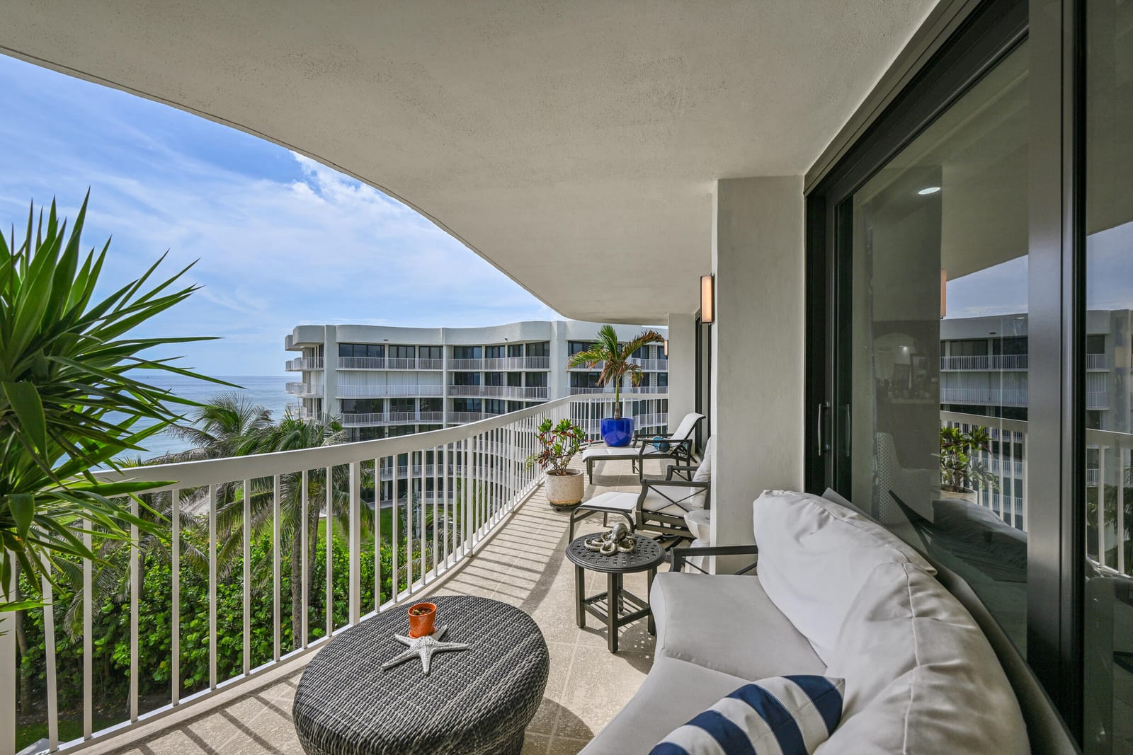 3300 S Ocean Boulevard 508s, Palm Beach, FL 33480 photo 22