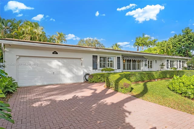 8225 SW 151st Street, Palmetto Bay, FL 33158
