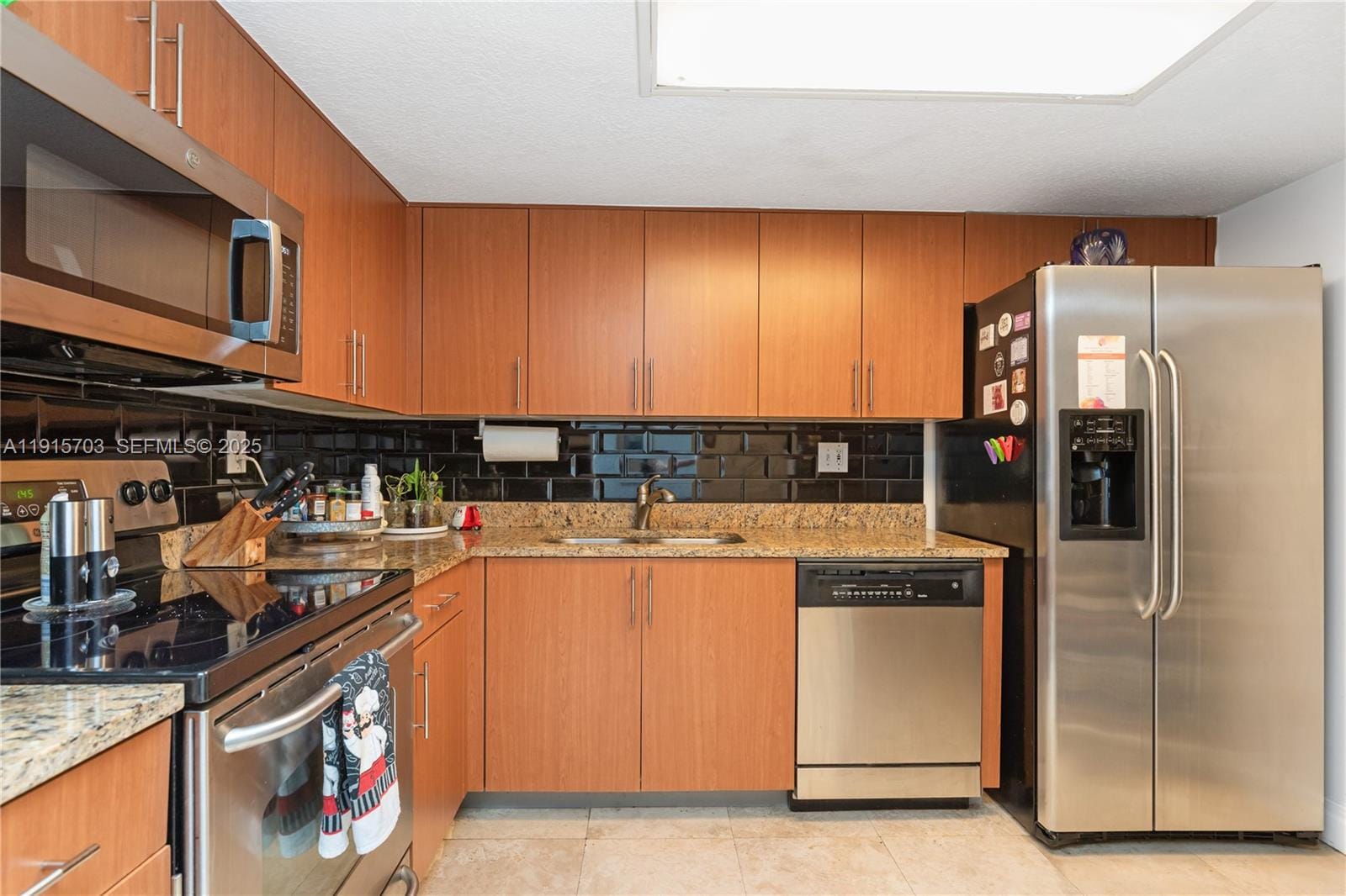 3300 NE 192nd Street 1603, Aventura, FL 33180 photo 17