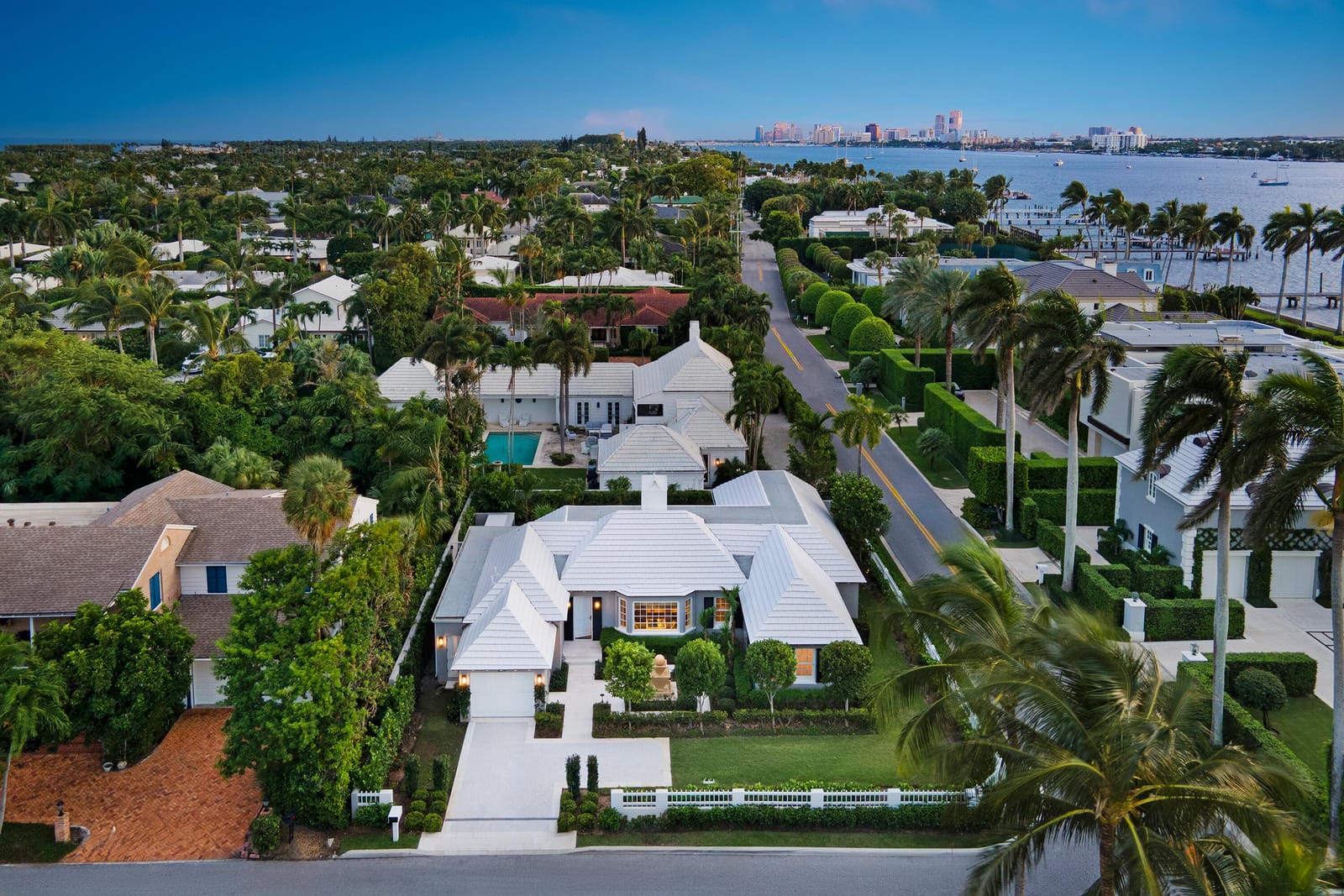284 Monterey Road, Palm Beach, FL 33480 photo 14