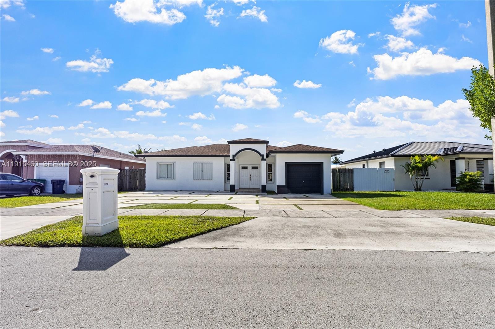 14254 SW 294th Street — photo 4