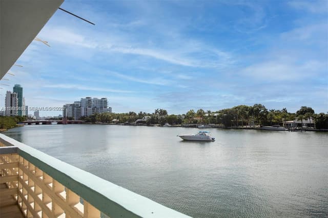 6484 Indian Creek Drive 136, Miami Beach, FL 33141