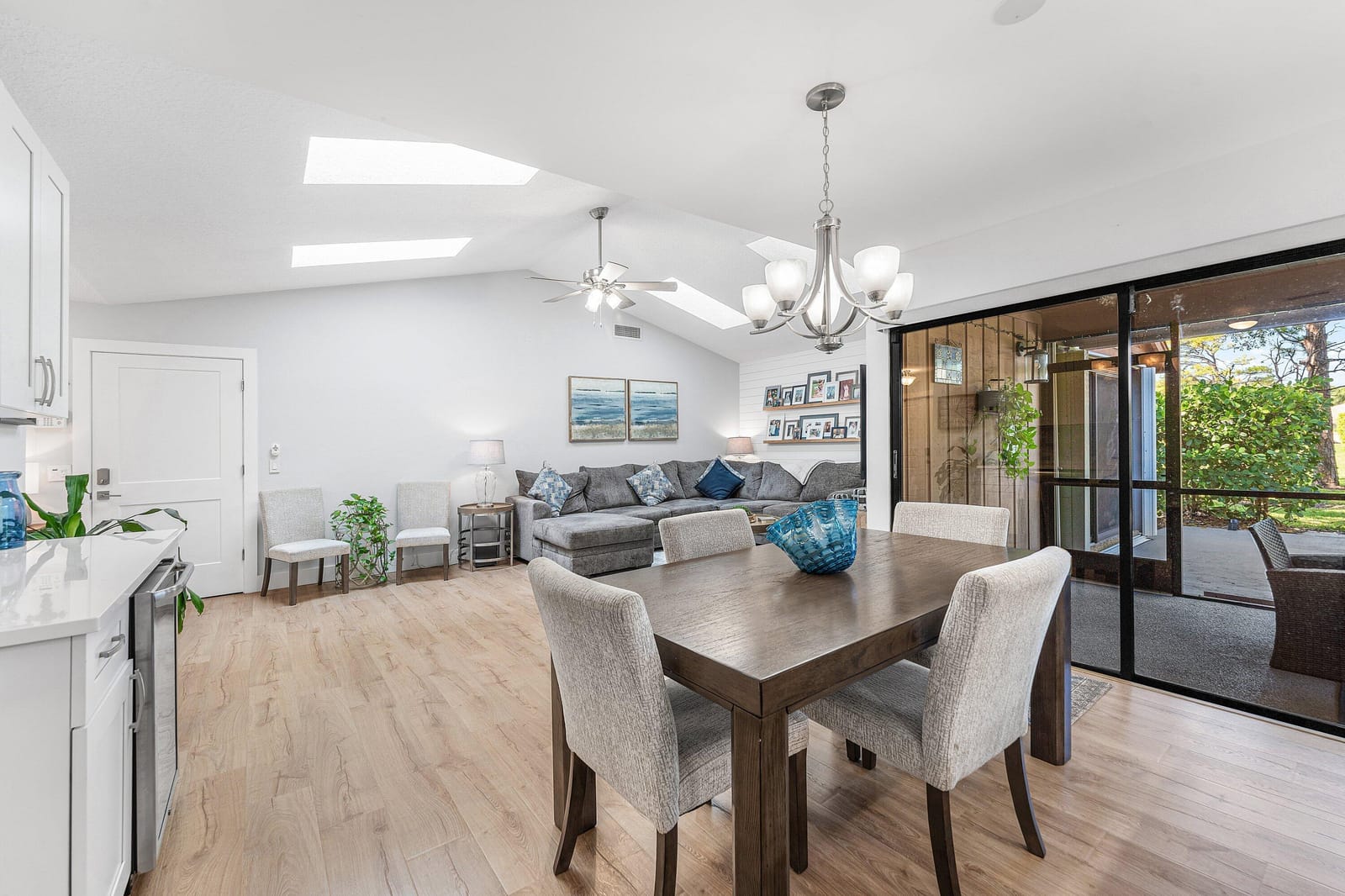 6194 Brandon Street — photo 6
