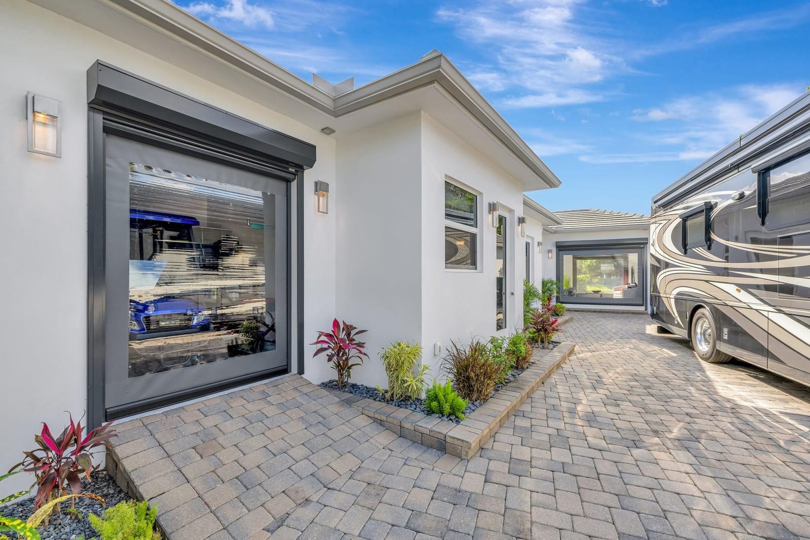 510 S Cortez Drive — photo 7