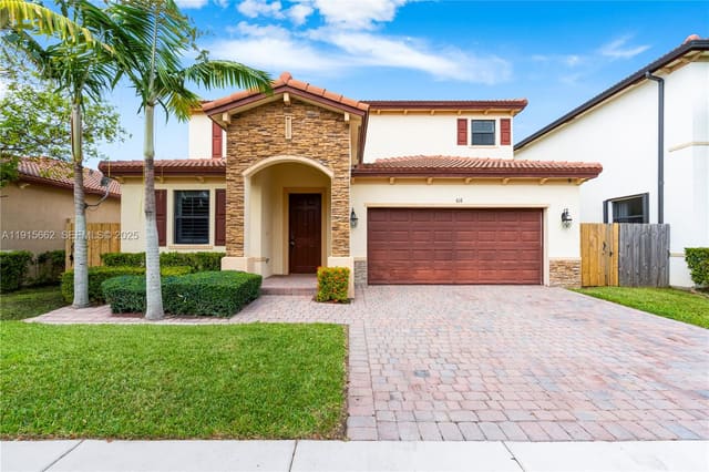616 SE 37th Terrace, sold in Baywinds Of Abaco, Homestead, FL