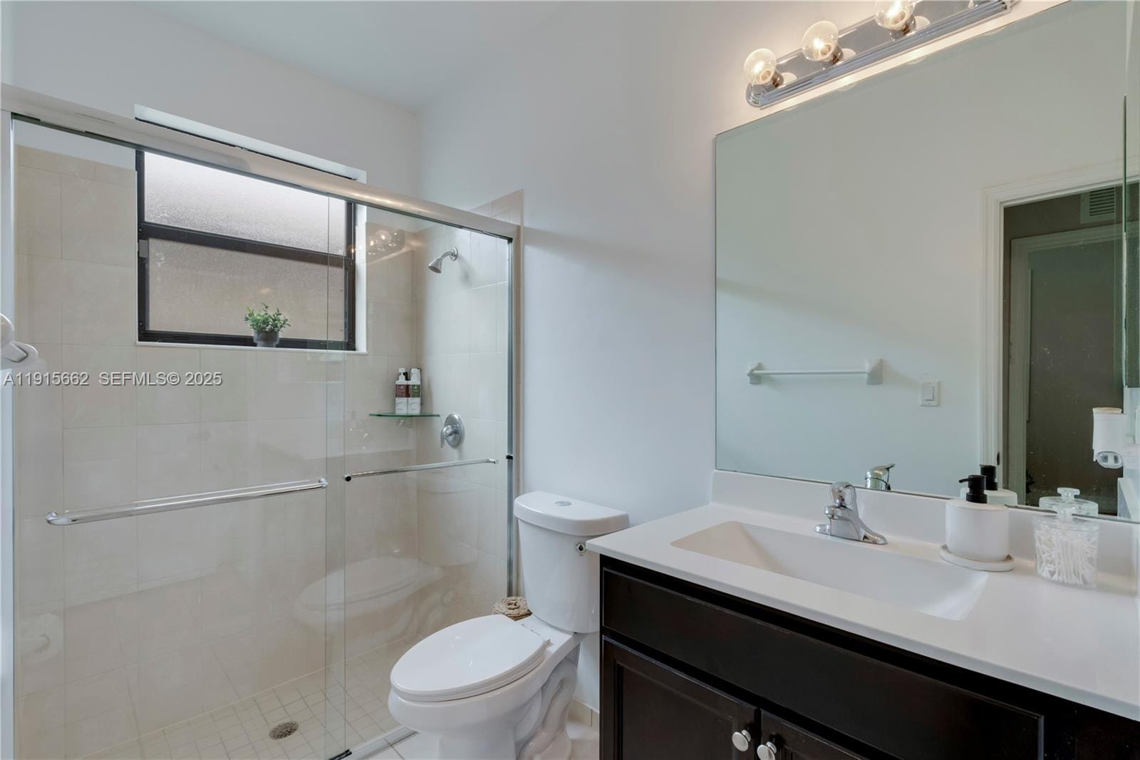 616 SE 37th Terrace, Homestead, FL 33033 photo 12
