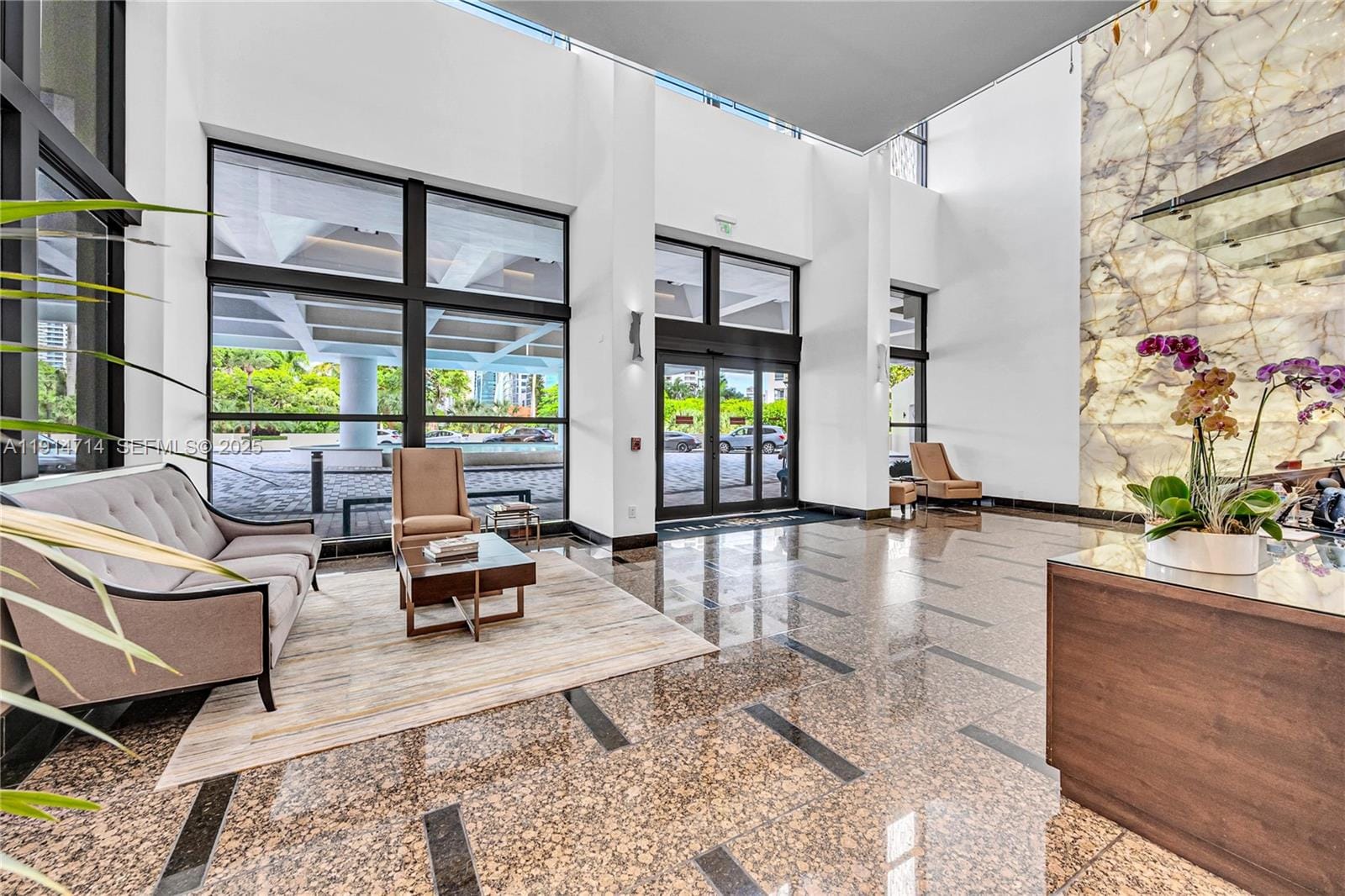1581 Brickell Avenue 1204, Miami, FL 33129 photo 2