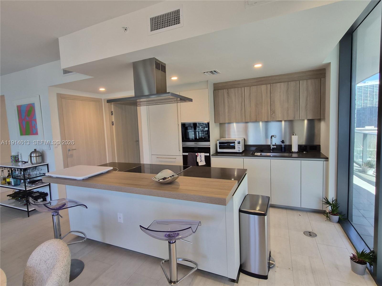 1000 Brickell Plaza 2101 — photo 5