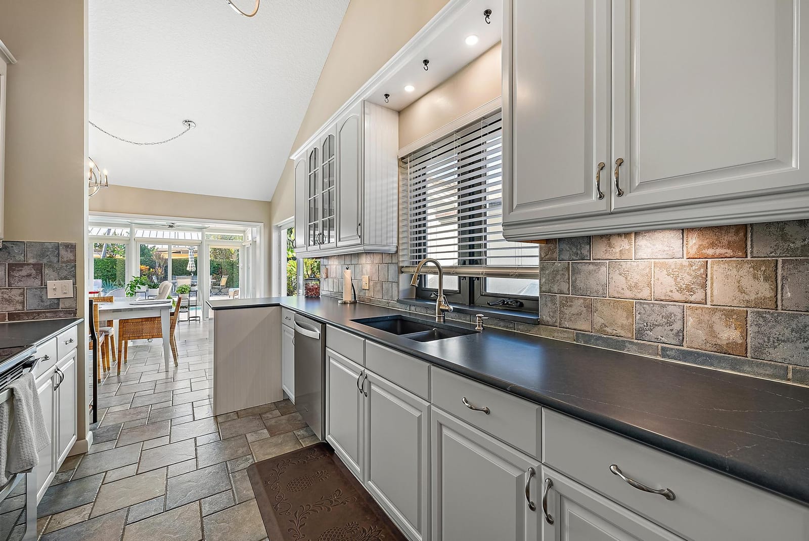 138 Cape Pointe Circle, Jupiter, FL 33477 photo 8