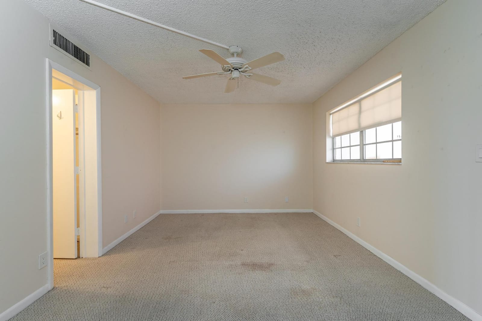 650 Tennis Club Drive 303, Fort Lauderdale, FL 33311 photo 17