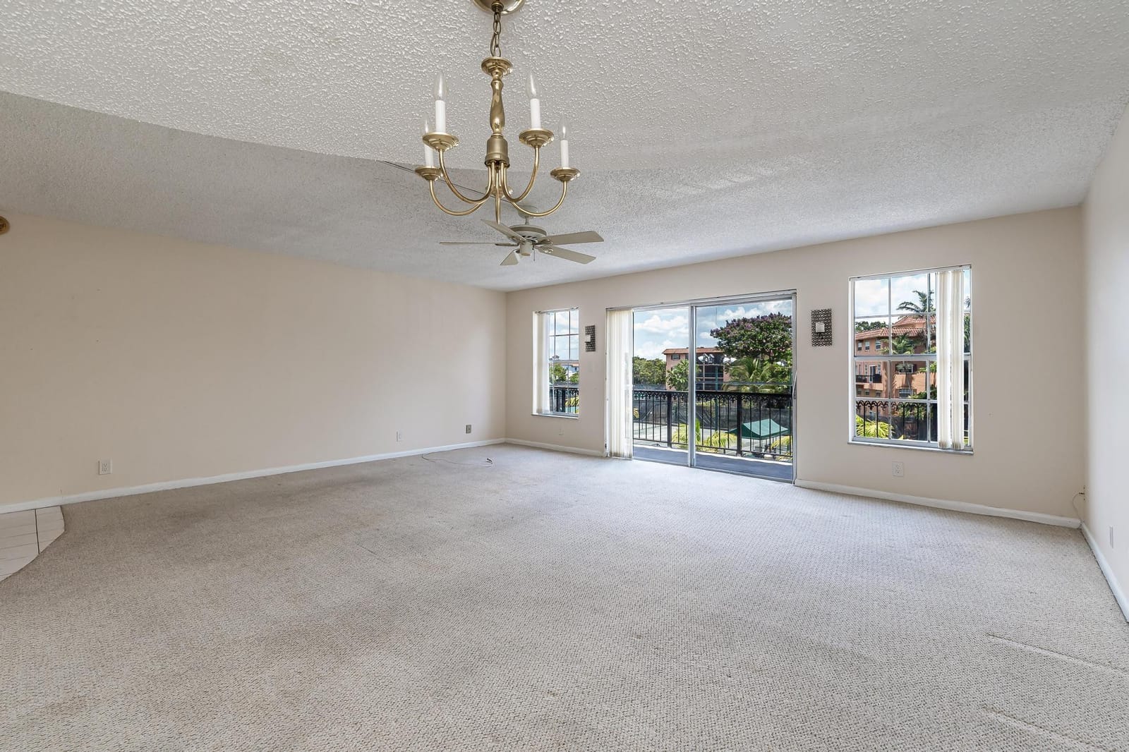 650 Tennis Club Drive 303 — photo 6