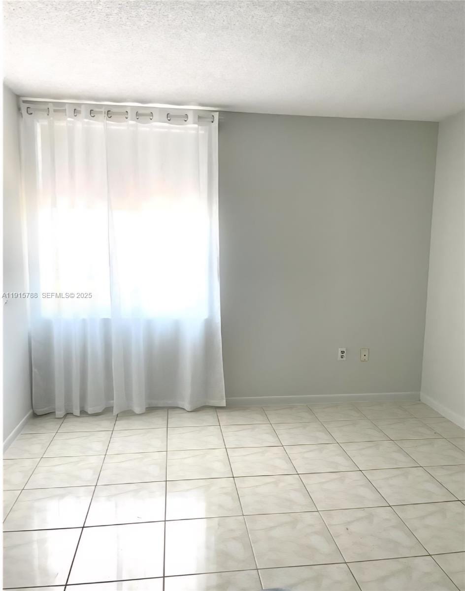 250 180th Drive 510 — photo 11