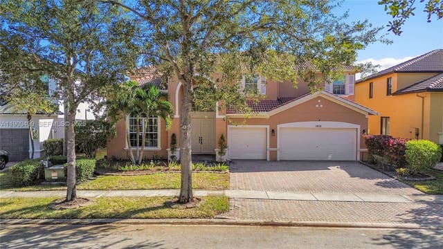 3858 W Hibiscus Street, Weston, FL 33332