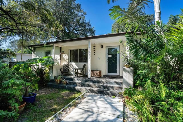 6632 SW 64th Avenue, South Miami, FL 33143