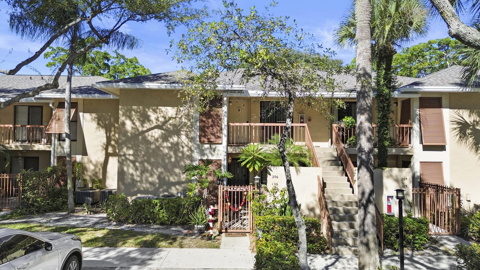 3939 NE 5th Avenue B206, Boca Raton, FL 33431 photo 2