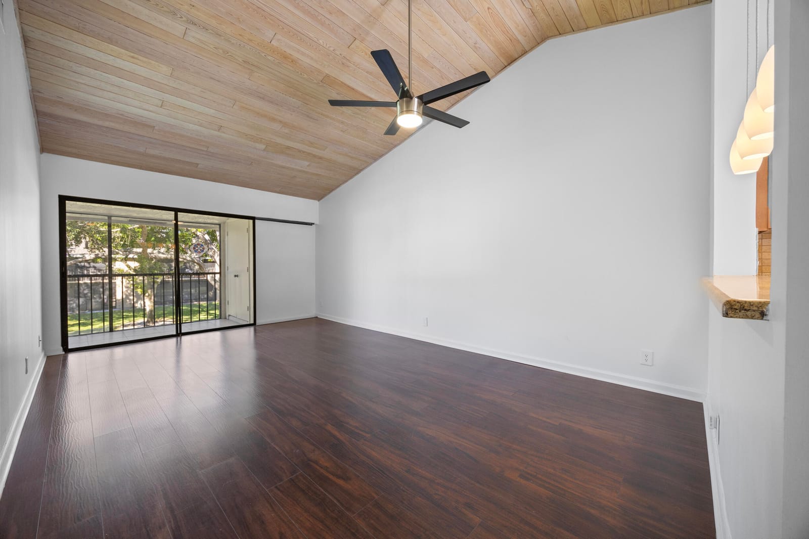 3939 NE 5th Avenue B206, Boca Raton, FL 33431 photo 12