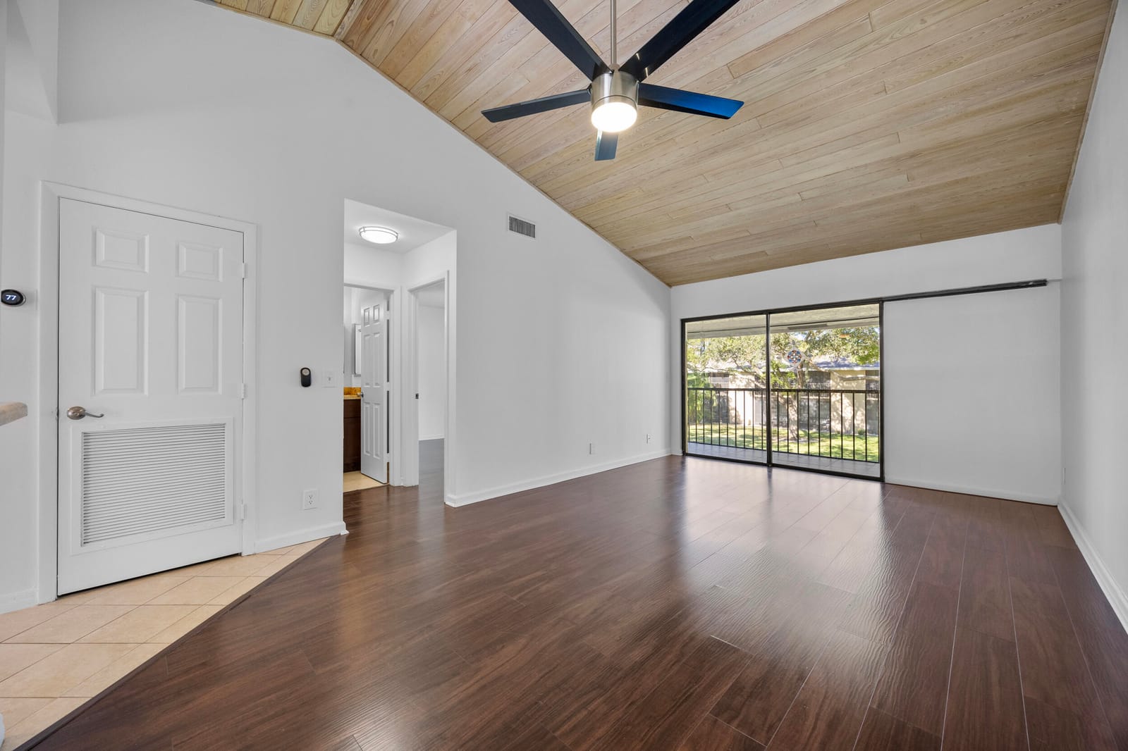 3939 NE 5th Avenue B206, Boca Raton, FL 33431 photo 10