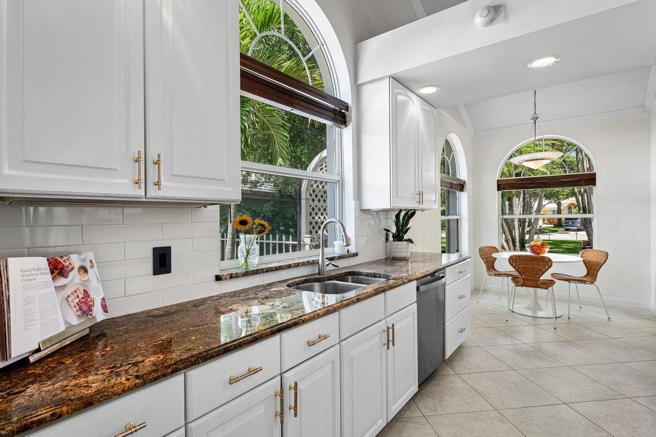 2860 Wilderness Road, West Palm Beach, FL 33409 photo 20