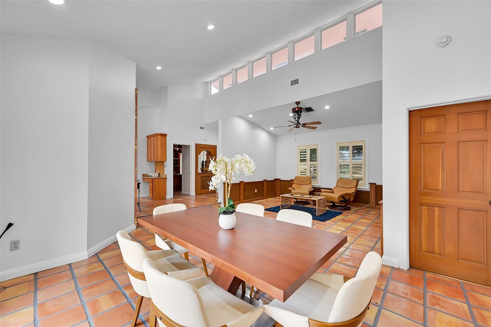 401 Farmington Drive — photo 11