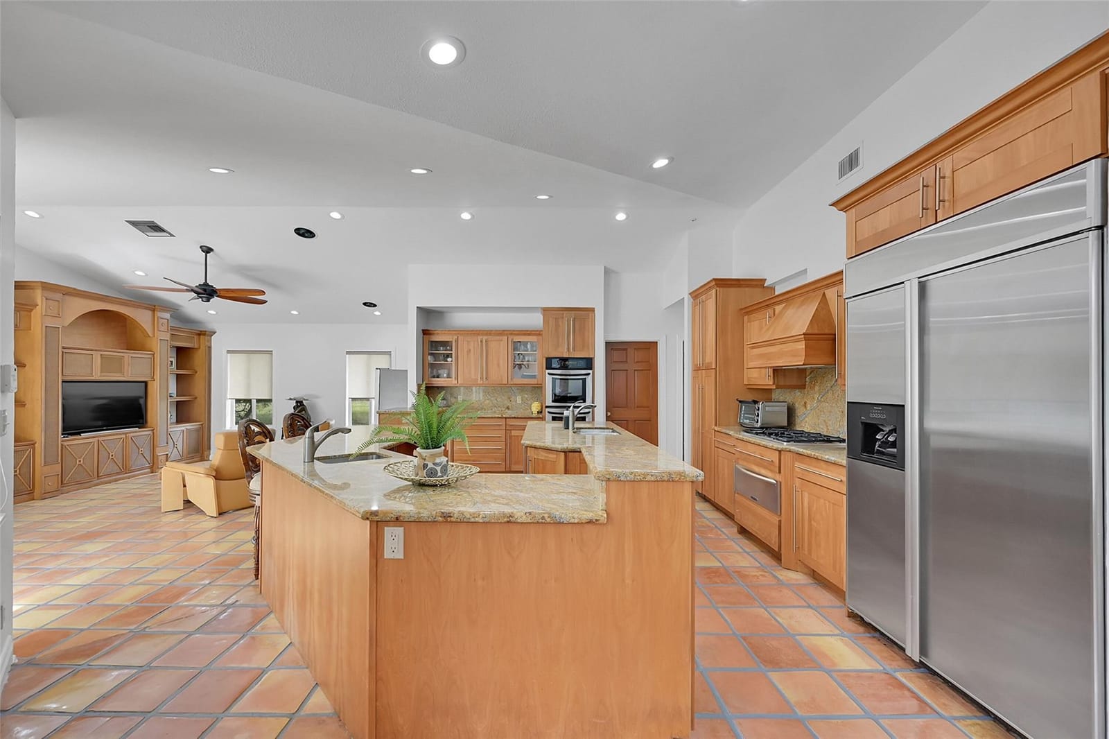 401 Farmington Drive, Plantation, FL 33317 photo 16