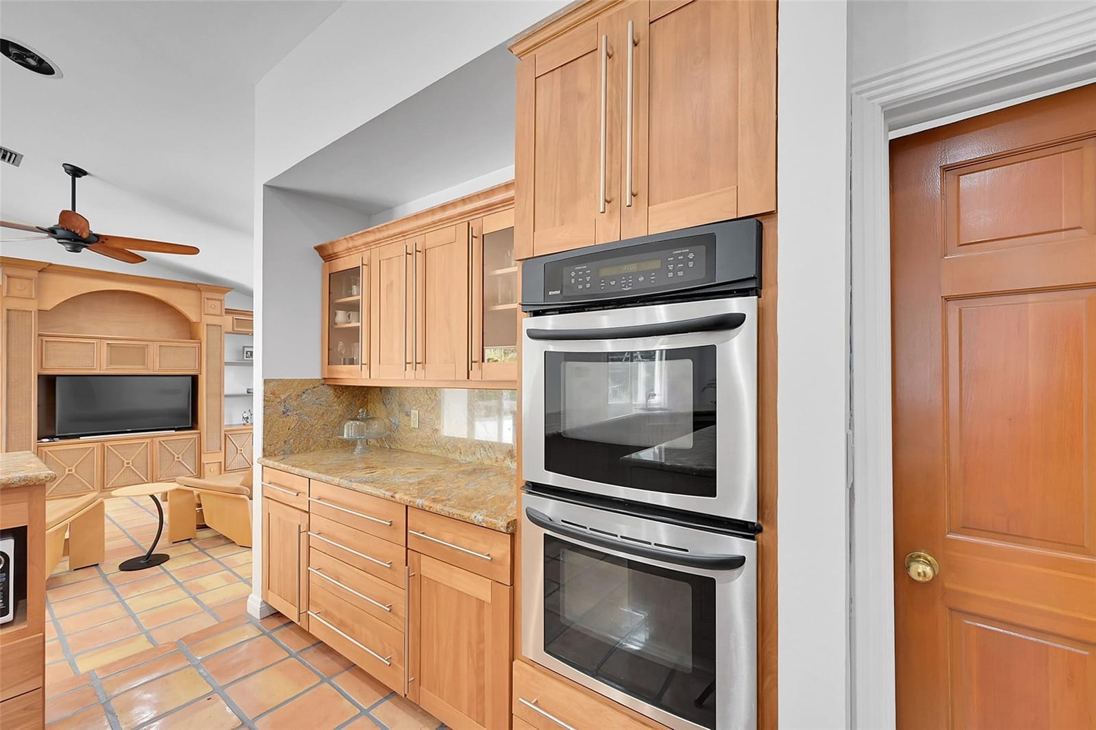 401 Farmington Drive, Plantation, FL 33317 photo 19