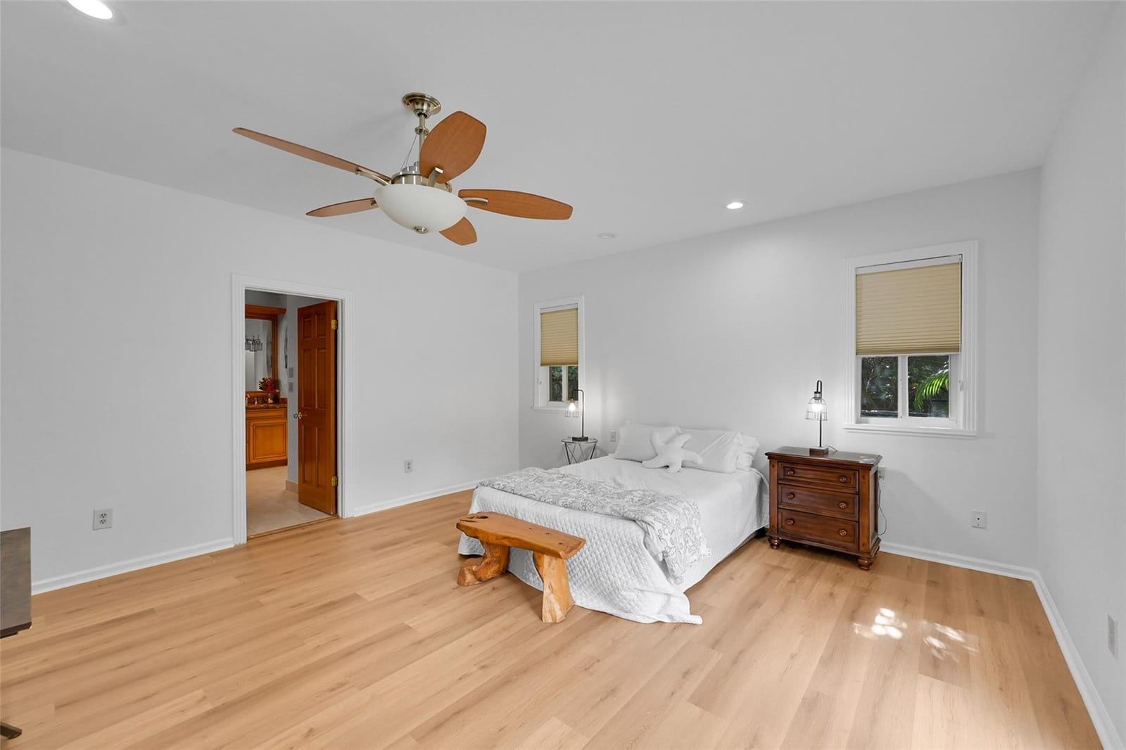 401 Farmington Drive, Plantation, FL 33317 photo 27